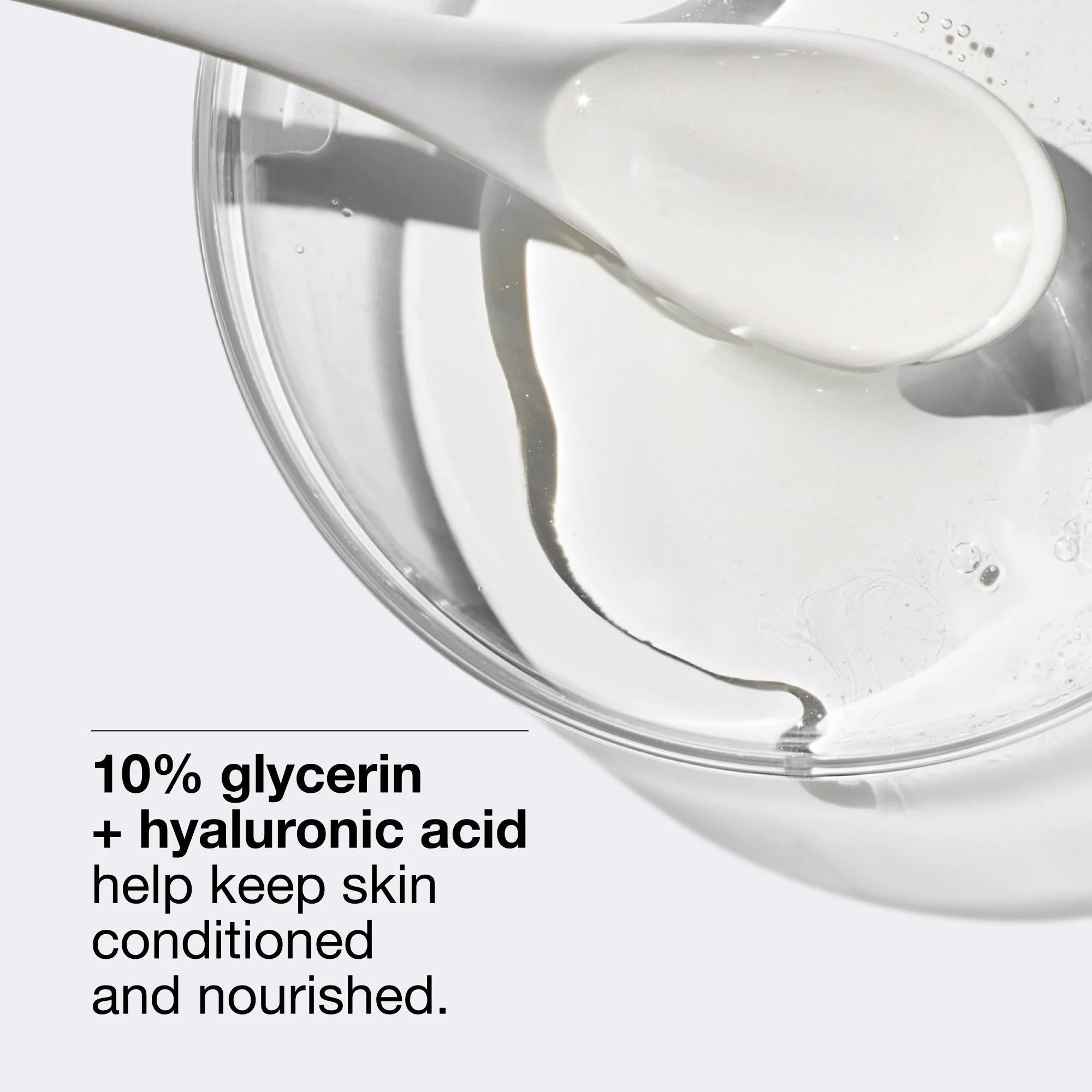 Clinique Take The Day Off Facial Cleansing Mousse with HA + 10% Glycerin 125ml - Image 3