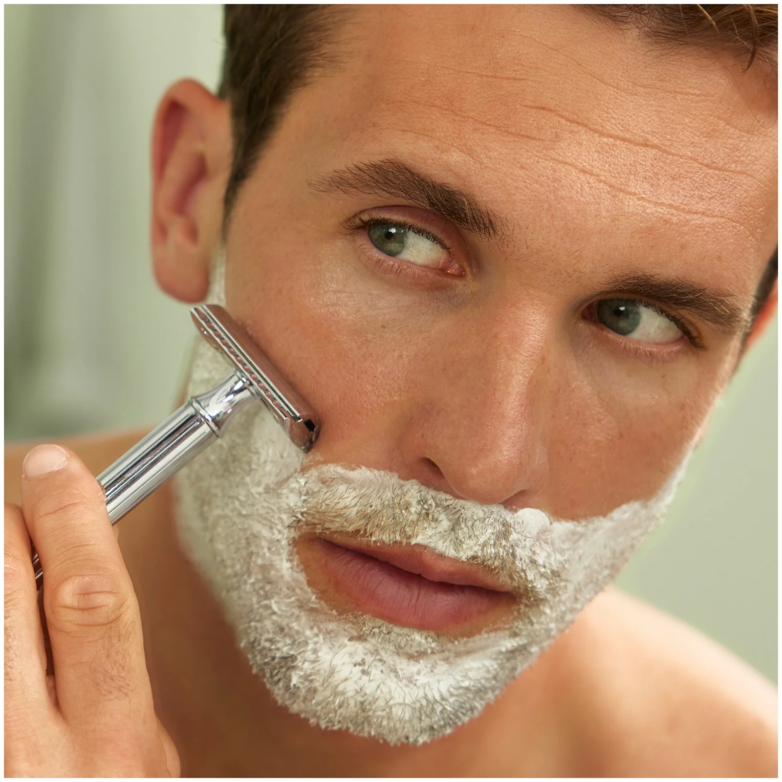 Weleda Shaving Cream 75ml - Image 3